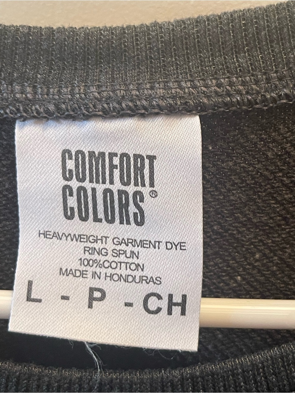 Comfort Colors unisex Gray Crewneck Sweatshirt Nightmare before Christmas - Picture 4 of 6